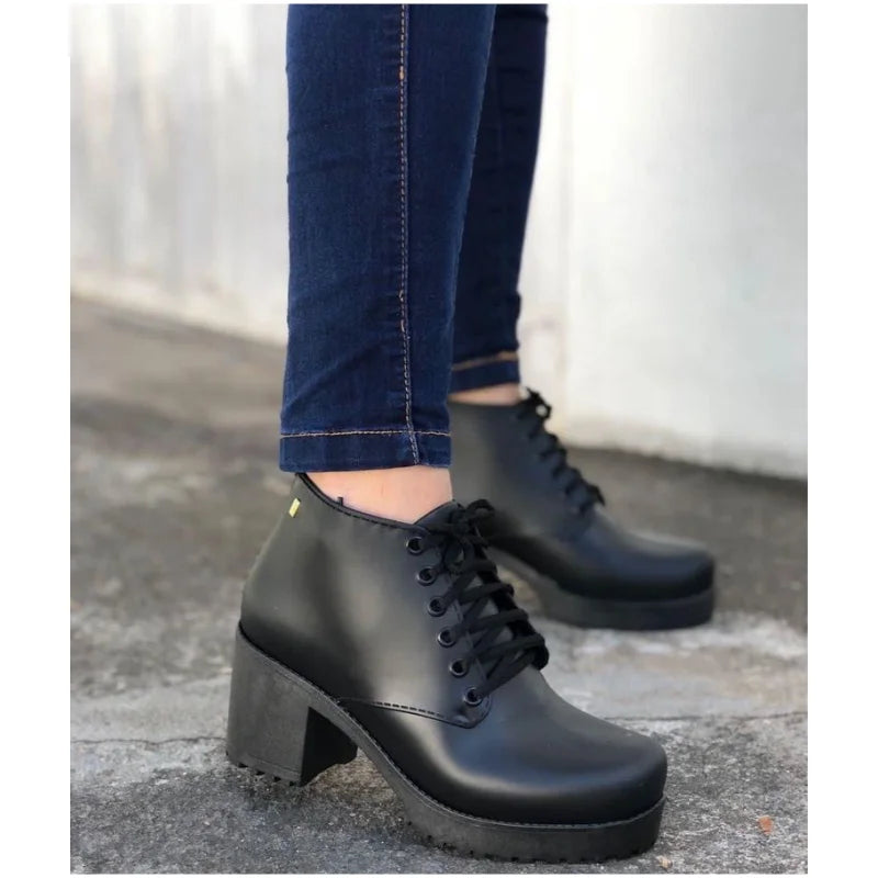 Bota Feminina Stilo Social Preta/Bordo/branca 34 à 39 Oferta Outono