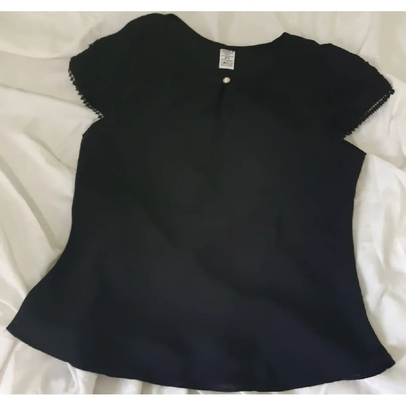 Blusa Lindíssima Feminina Com Detalhe de Renda